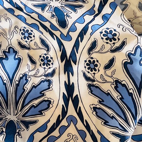 Talbots Medallion Print Blue White Popover Top V Neck Long Sleeve 3X NWT - Picture 6 of 10